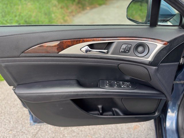 Used 2019 Lincoln MKZ Reserve w/ Reserve Plus Package AWD/4WD image 8