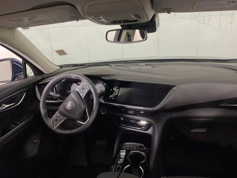 Used 2023 Buick Envision Essence image 30