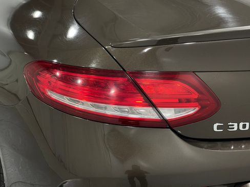 Used 2017 Mercedes-Benz C 300 4MATIC Coupe image 34