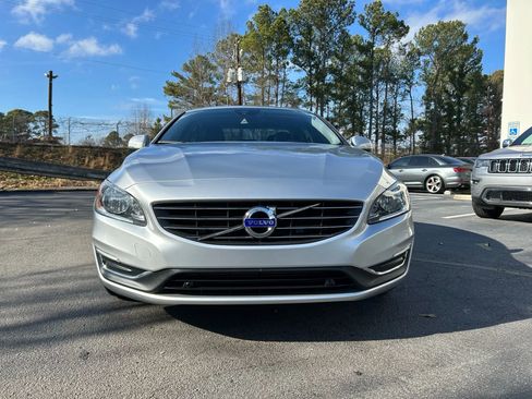 Used 2016 Volvo S60 T5 Premier w/ Convenience Package image 11
