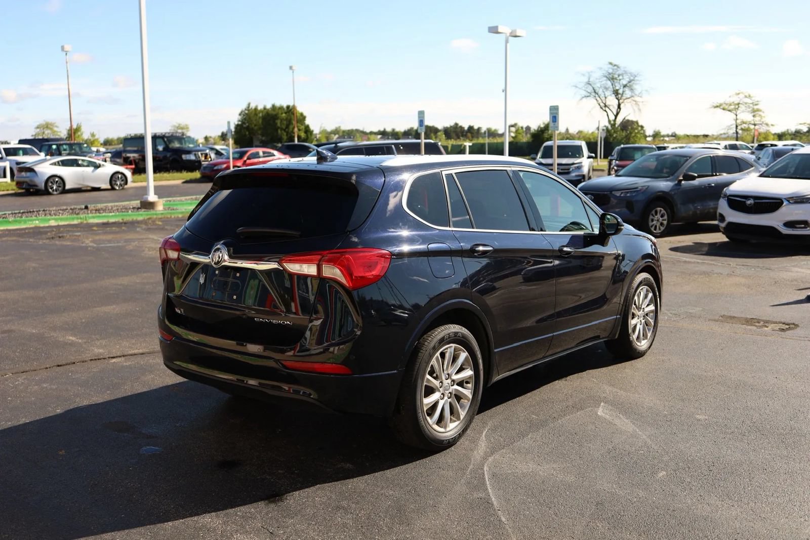 Used 2020 Buick Envision Essence FWD image 5