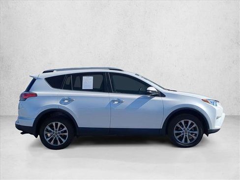 Used 2018 Toyota RAV4 Limited image 4