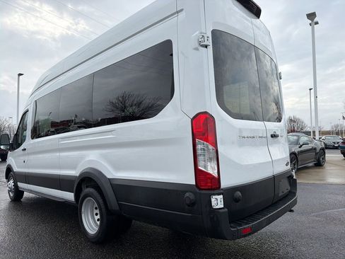 Used 2024 Ford Transit 350 XLT image 12