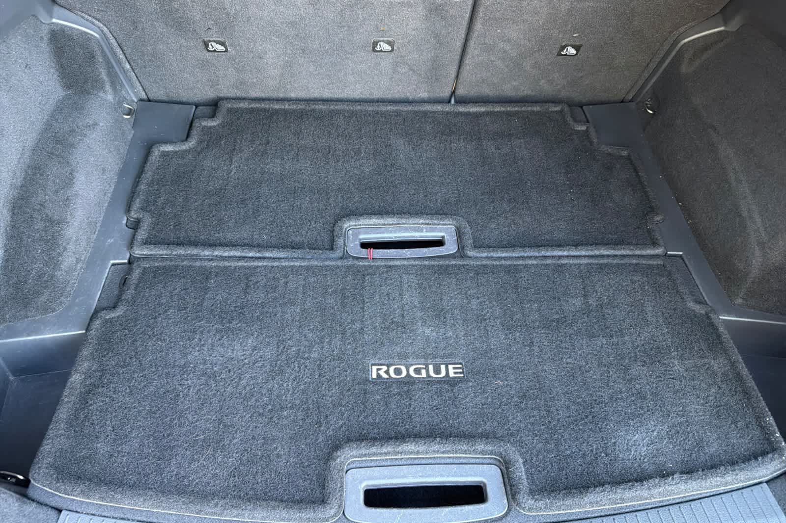 Used 2023 Nissan Rogue Platinum w/ Platinum Premium Package FWD image 16
