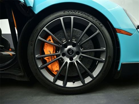 Used 2017 McLaren 570S Coupe image 21