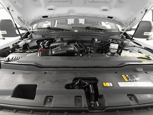 Used 2023 Ford F250 XLT w/ FX4 Off-Road Package image 18