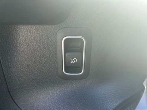 Used 2023 Mercedes-Benz GLA 250 GLA 250 image 50