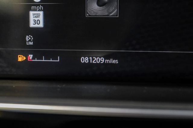 Used 2020 Land Rover Range Rover Sport HSE AWD/4WD image 28