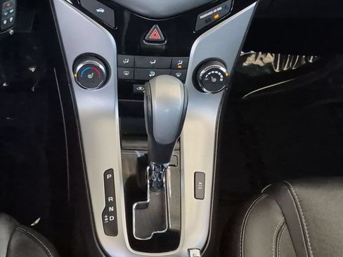 Used 2015 Chevrolet Cruze LT FWD image 20