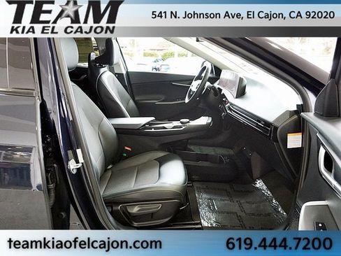 Certified 2022 Kia EV6 Light image 11