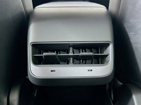 Used 2023 Tesla Model 3 Standard Range RWD image 27