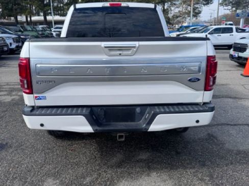 Used 2017 Ford F150 Platinum w/ Equipment Group 701A Luxury image 3