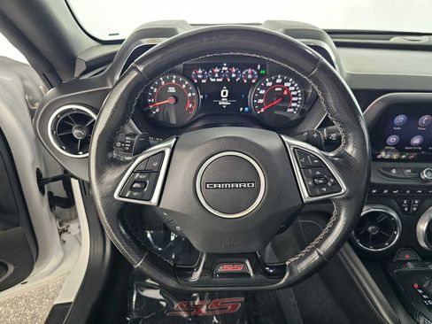 Used 2019 Chevrolet Camaro SS RWD image 19