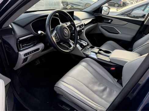 Used 2022 Acura MDX SH-AWD w/ Advance Package image 3