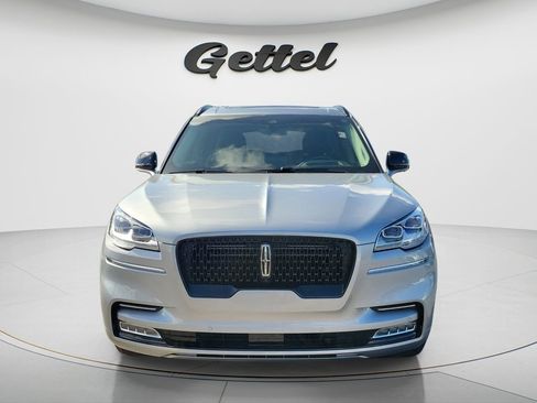 Used 2023 Lincoln Aviator Reserve w/ Equipment Group 201A image 8
