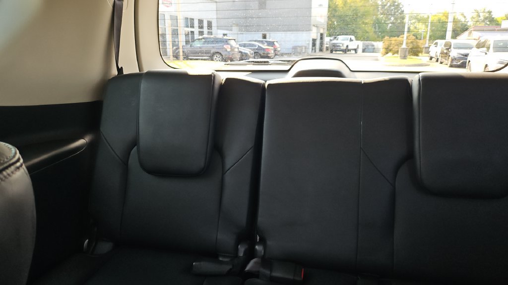 Certified 2023 Nissan Armada Platinum w/ Captain's Chairs Package RWD image 8