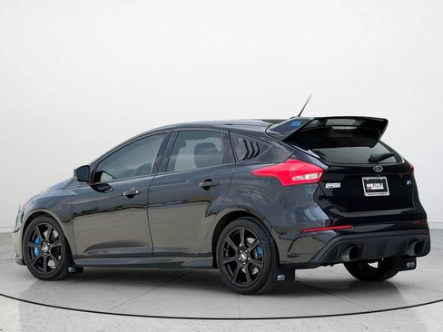Used 2017 Ford Focus RS AWD/4WD image 3