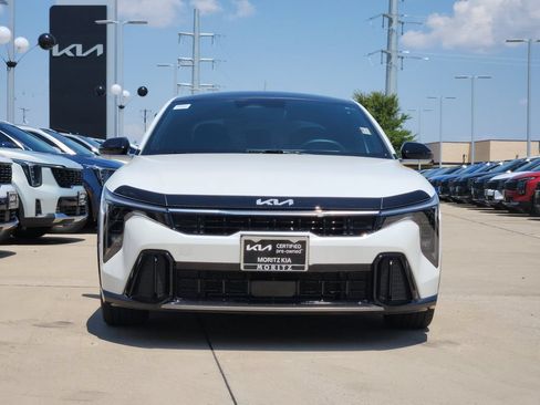 Certified 2025 Kia K4 GT-Line w/ GT-Line Premium Package FWD image 11
