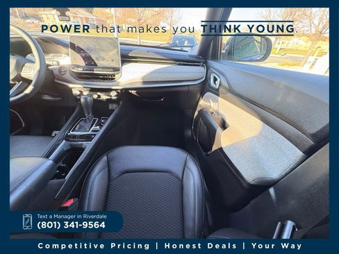 Used 2024 Jeep Compass Latitude image 12