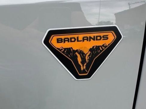 New 2026 Ford Bronco Badlands AWD/4WD image 15