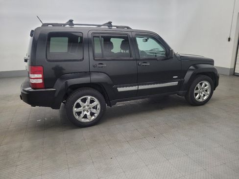 Used 2012 Jeep Liberty Sport image 10