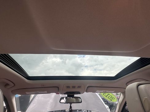 Used 2013 BMW 528i xDrive Sedan image 12