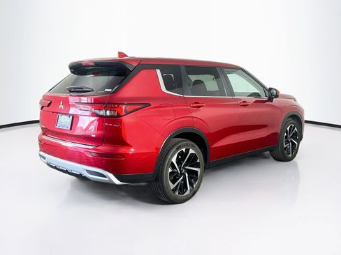 Used 2024 Mitsubishi Outlander SE AWD/4WD image 9