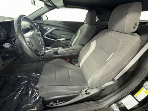 Used 2020 Chevrolet Camaro LT image 13