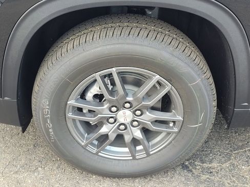 New 2026 GMC Acadia Elevation image 6