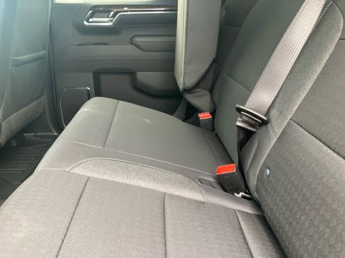 New 2026 GMC Sierra 1500 SLE w/ X31 Off-Road Package AWD/4WD image 37