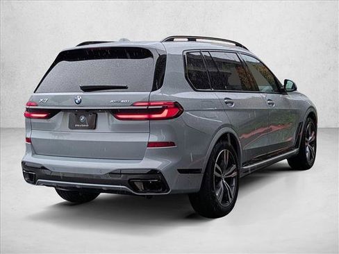 Used 2026 BMW X7 xDrive40i w/ Executive Package AWD/4WD image 2