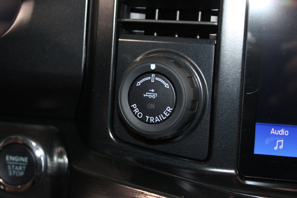 New 2026 Ford F350 Lariat w/ Black Appearance Package AWD/4WD image 45