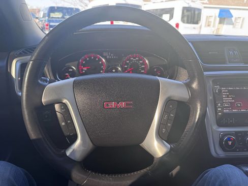 Used 2014 GMC Acadia SLT FWD image 12