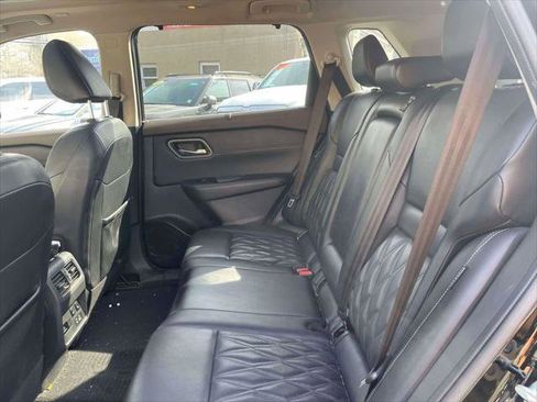 Used 2023 Nissan Rogue Platinum w/ Platinum Premium Package image 10