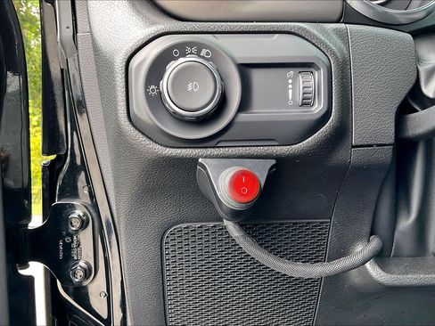 Used 2023 Jeep Wrangler Sport AWD/4WD image 37