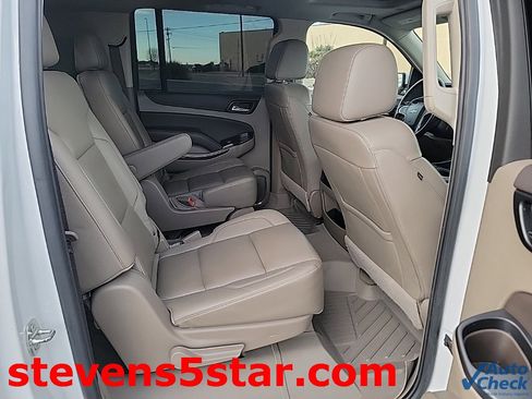 Used 2020 Chevrolet Suburban LT image 7