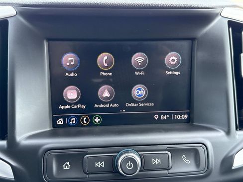 Used 2022 GMC Terrain SLE AWD/4WD image 4