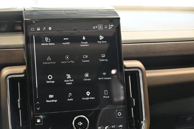 New 2026 GMC Yukon Denali Ultimate AWD/4WD image 21