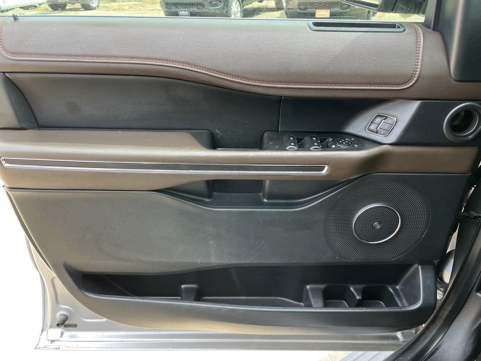 Used 2020 Ford Expedition Max King Ranch RWD image 39