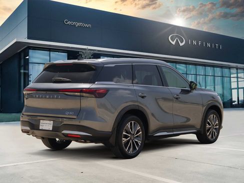 Certified 2026 INFINITI QX60 Luxe w/ Cargo Package FWD image 6