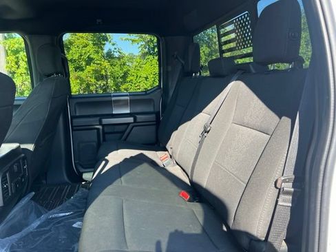 Used 2019 Ford F150 XLT w/ Equipment Group 302A Luxury AWD/4WD image 15