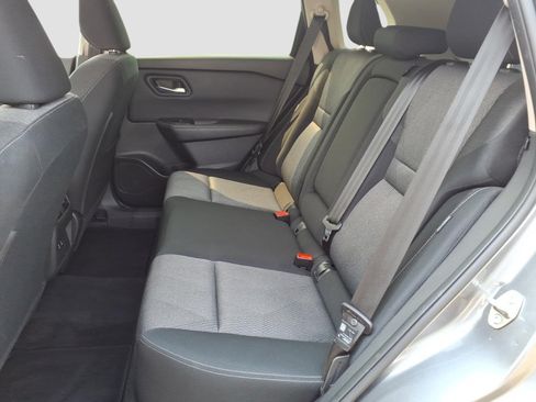 Used 2025 Nissan Rogue SV AWD/4WD image 13