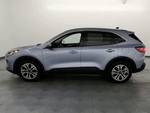Used 2022 Ford Escape SEL image 5