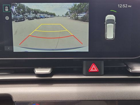 New 2026 Kia Carnival EX FWD image 15
