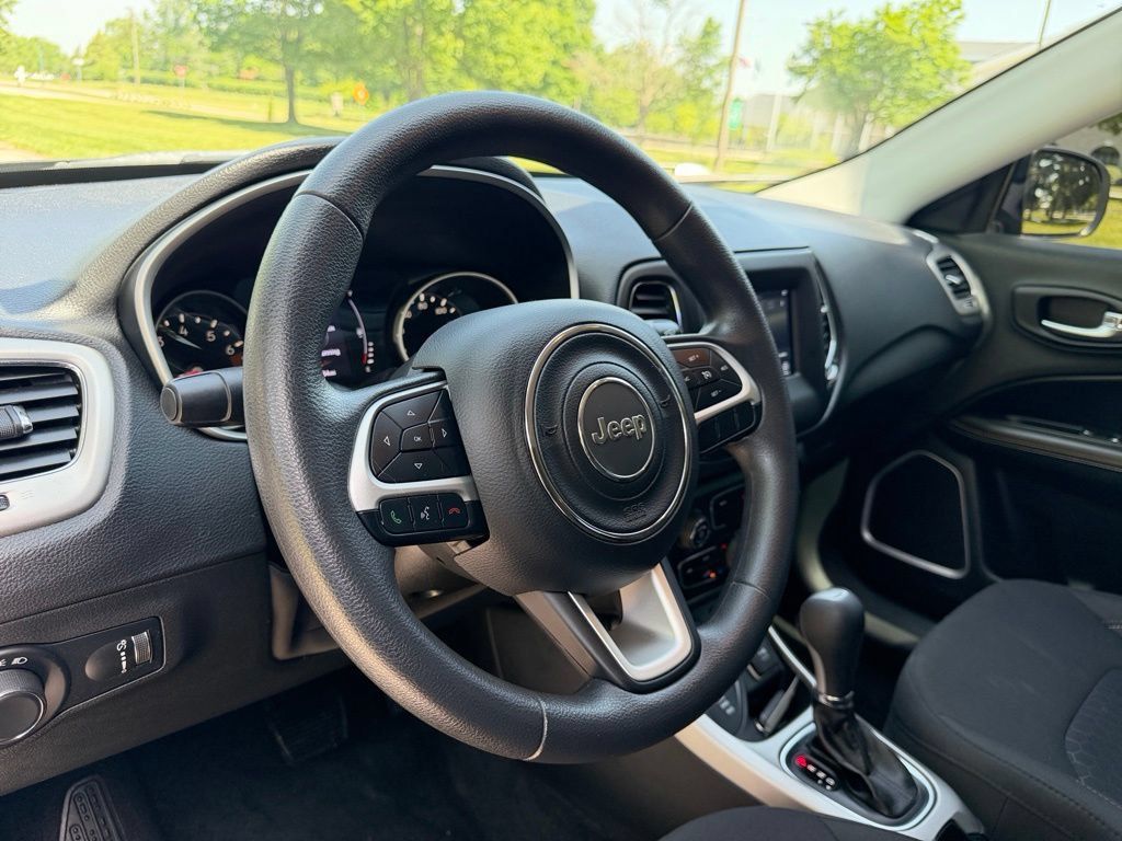 Used 2019 Jeep Compass Sport AWD/4WD image 19
