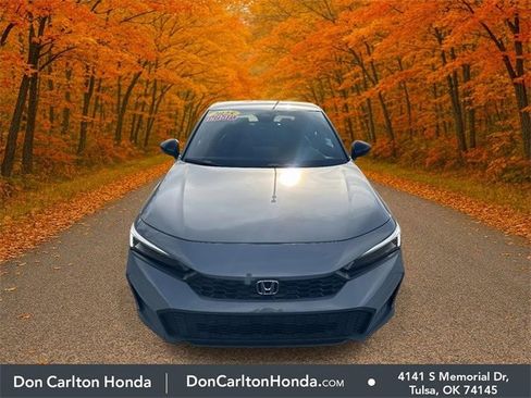 Certified 2025 Honda Civic Sport image 2