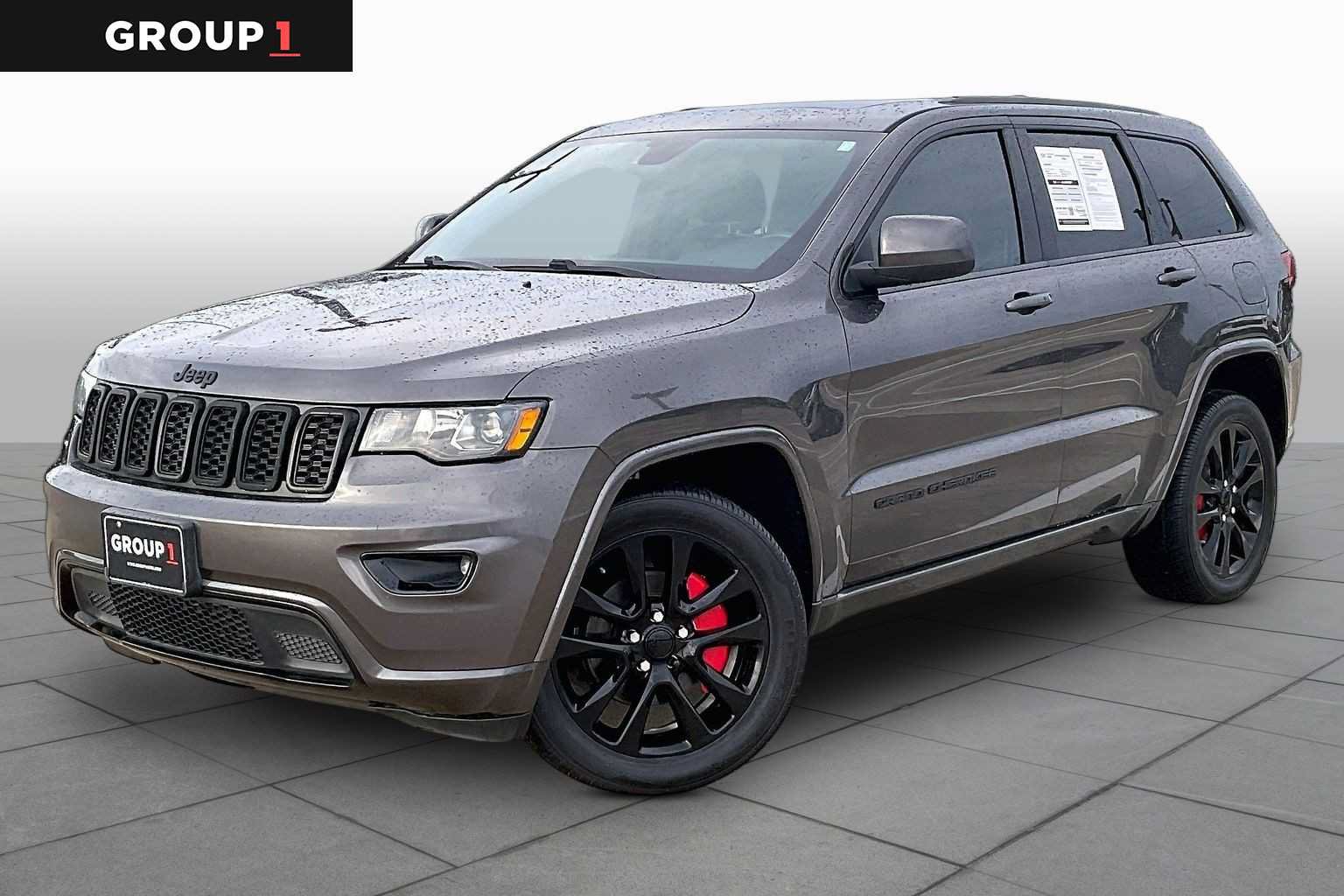 Used 2019 Jeep Grand Cherokee Altitude AWD/4WD image 1