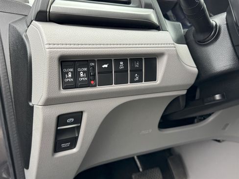 Used 2019 Honda Odyssey EX-L image 24