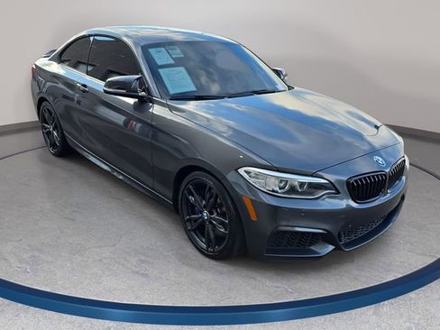Used 2016 BMW M235i xDrive Coupe image 4