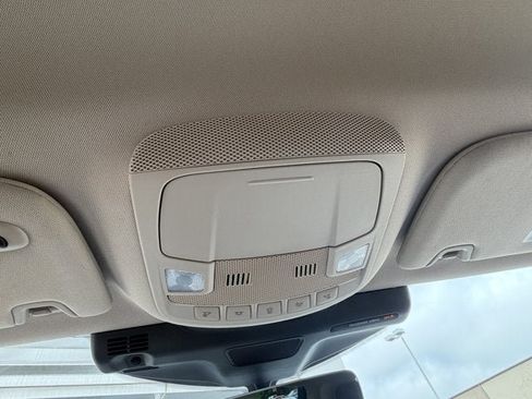 Used 2021 Lincoln Nautilus FWD w/ Equipment Group 101A image 31